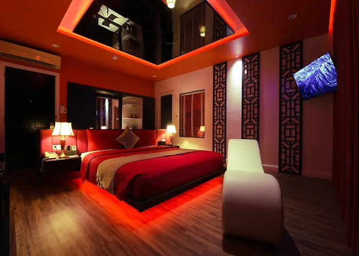 Chiic House 3 - Khach San Tinh Yeu