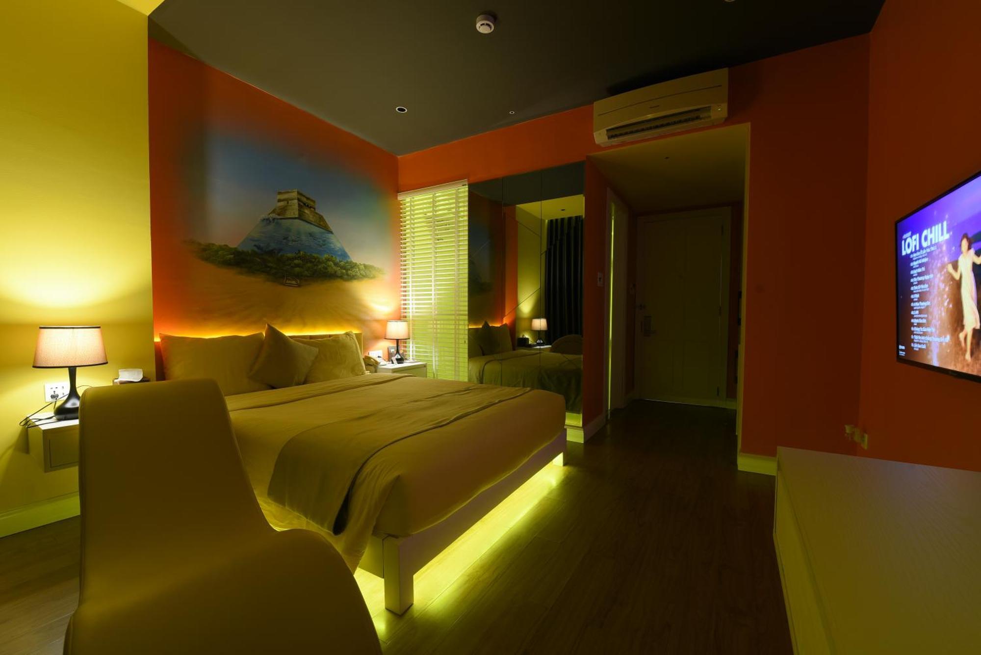 Chiic House 3 - Khach San Tinh Yeu